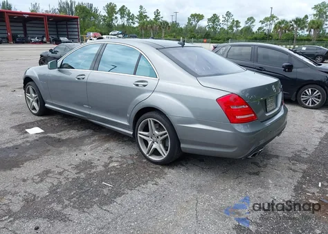 2012 Mercedes-Benz S 63 Amg z USA, uszkodzony, nr VIN WDDNG7EB6CA465228